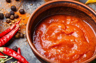 Chillip peppers and chilli sauce