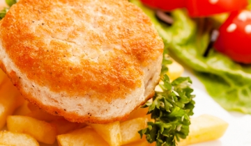 Fish cakes and baked French fries